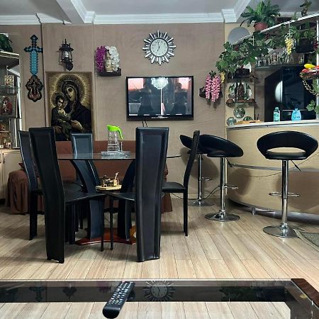 3 Room Flat In تبليسي المظهر الخارجي الصورة