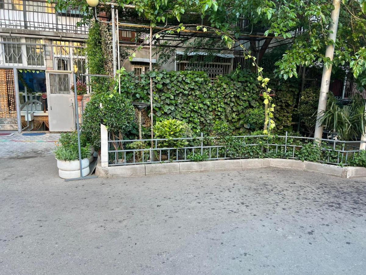 3 Room Flat In تبليسي المظهر الخارجي الصورة